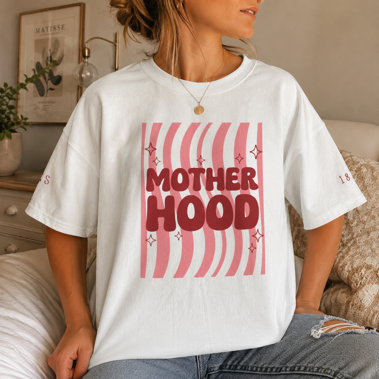 Personalized Motherhood T-Shirt – Retro Mom Tee with Custom Name